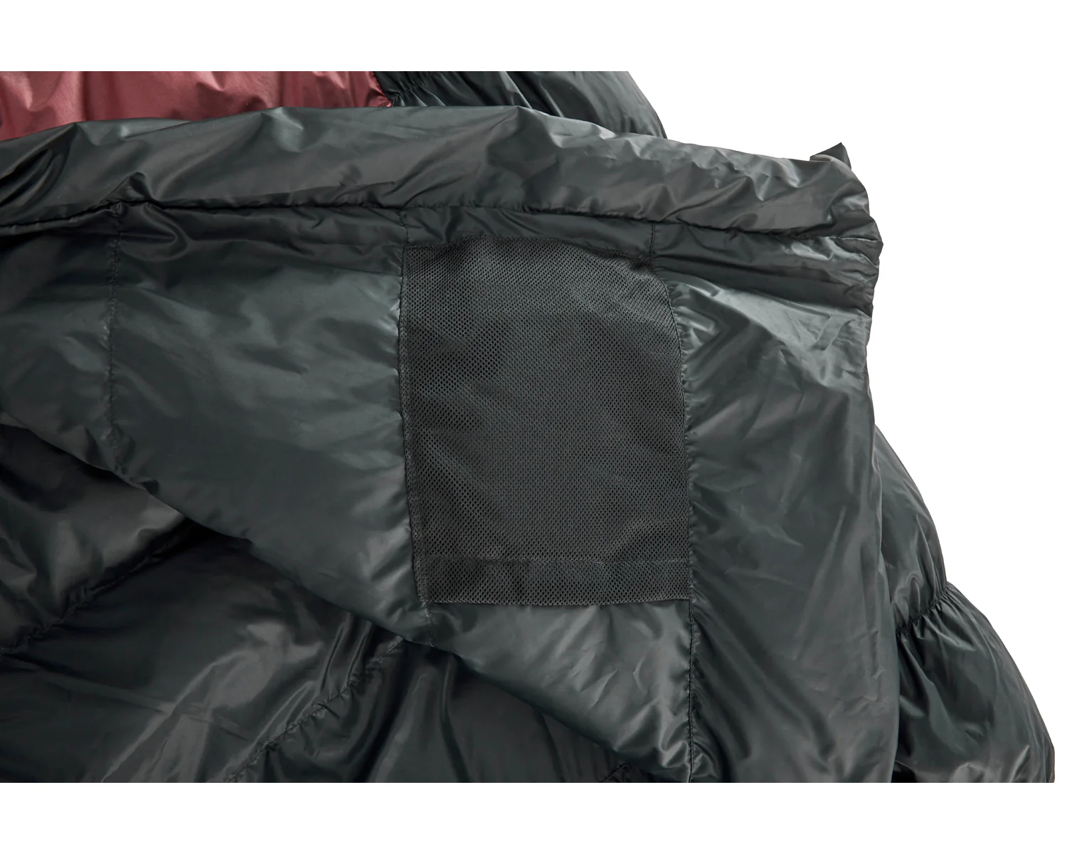 Voyage 300 Sleeping Bag - Left Zip | Ribbon Red - Image 6