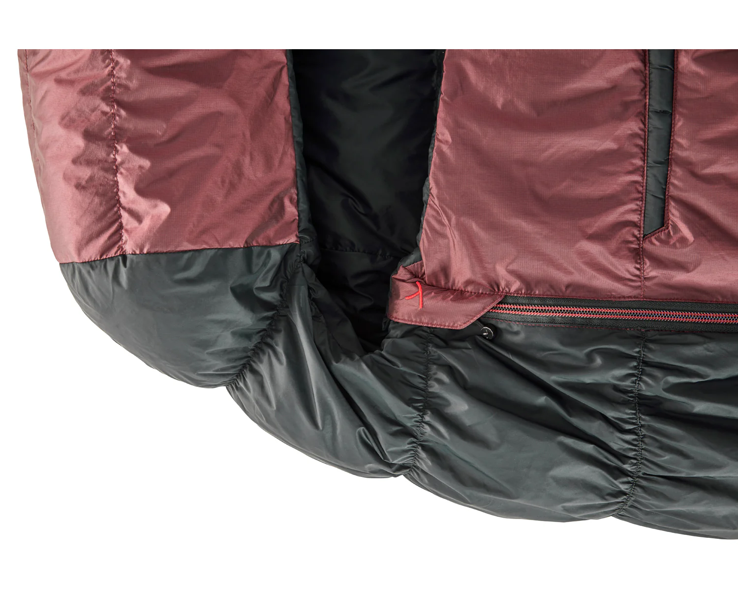 Voyage 300 Sleeping Bag - Right Zip | Ribbon Red - Image 4