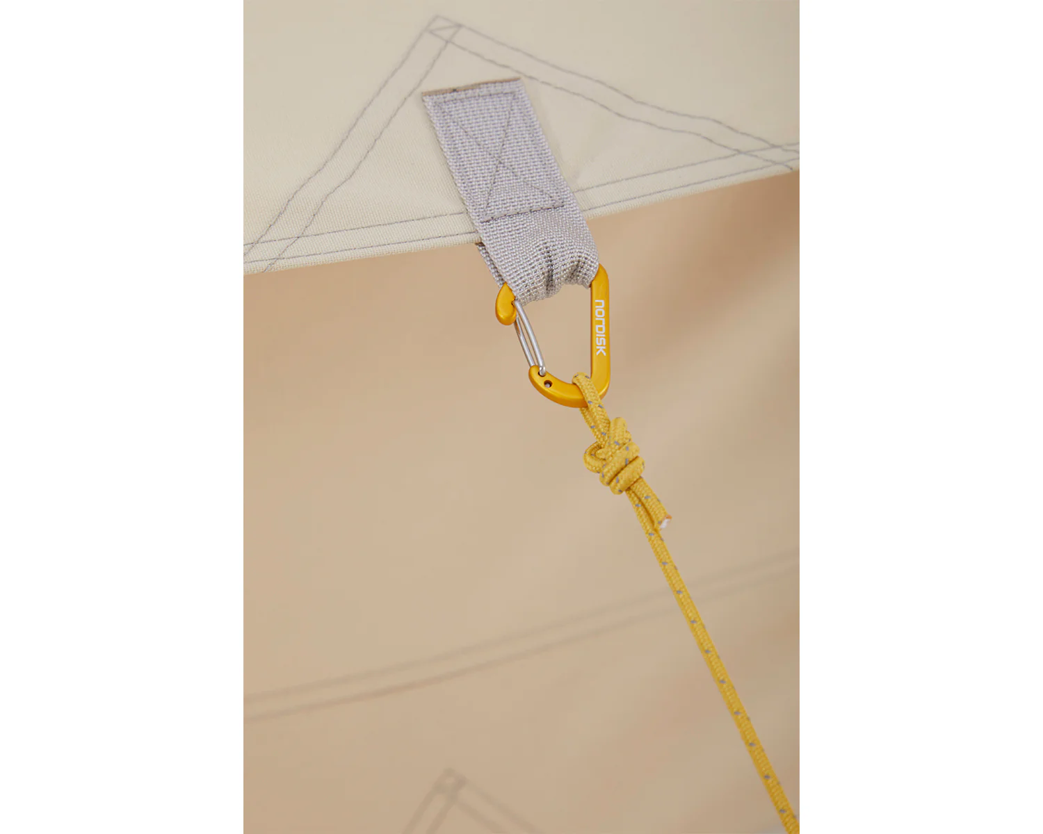 Ydun Tech Mini Glamping Tent Incl. Colour Pack - 2 person | Mustard Yellow - Image 14